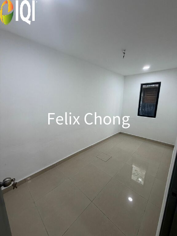 Taman Damai Jaya 2 Sty Low Cost,Jalan Makmur,Skudai,Renovated,Extend image