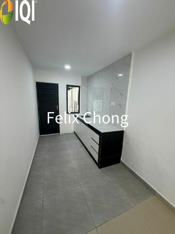 Taman Damai Jaya 2 Sty Low Cost,Jalan Makmur,Skudai,Renovated,Extend image