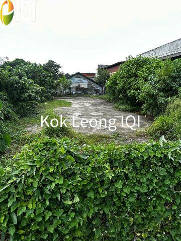 [REBUILD POTENTIAL] 4,500sf Flat Land Bungalow @ Seksyen 1, PJ Old Town image
