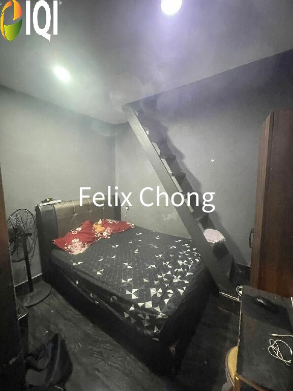 Taman Kempas Indah 1 Sty Terrace,Renovated,Extend,Johor Bahru image