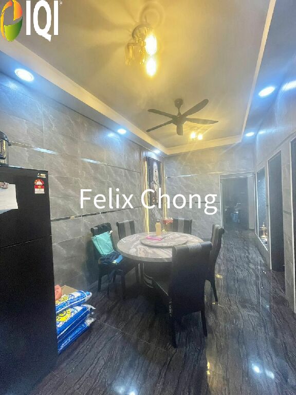 Taman Kempas Indah 1 Sty Terrace,Renovated,Extend,Johor Bahru image