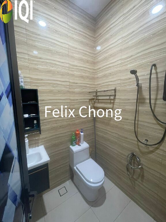 Taman Kempas Indah 1 Sty Terrace,Renovated,Extend,Johor Bahru image