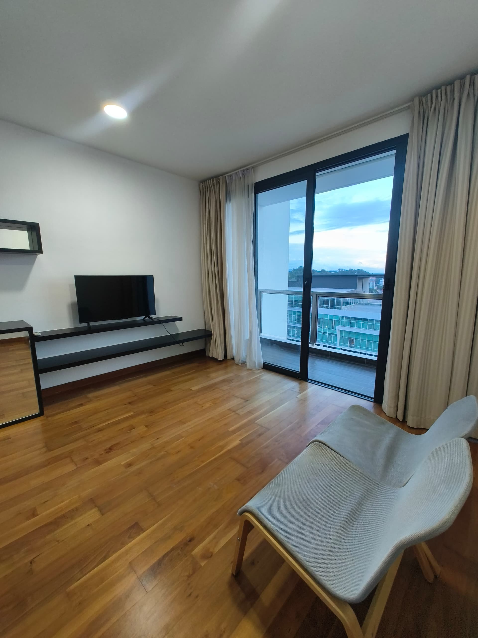Jesselton Residences image
