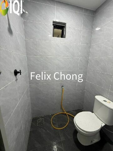 Taman Damai Jaya 2 Sty Low Cost Endlot,Jalan Tenang,Skudai,Renovated image