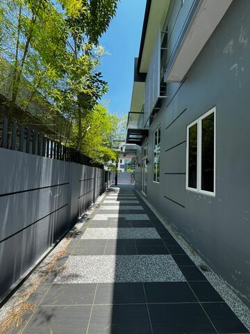 TAMAN PERTAMA PENAMPANG image