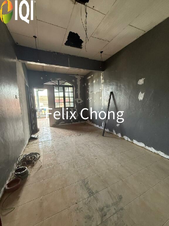 Taman Ungku Tun Aminah 2 Sty Terrace,Jalan Nakhoda,Skudai,Renovated image