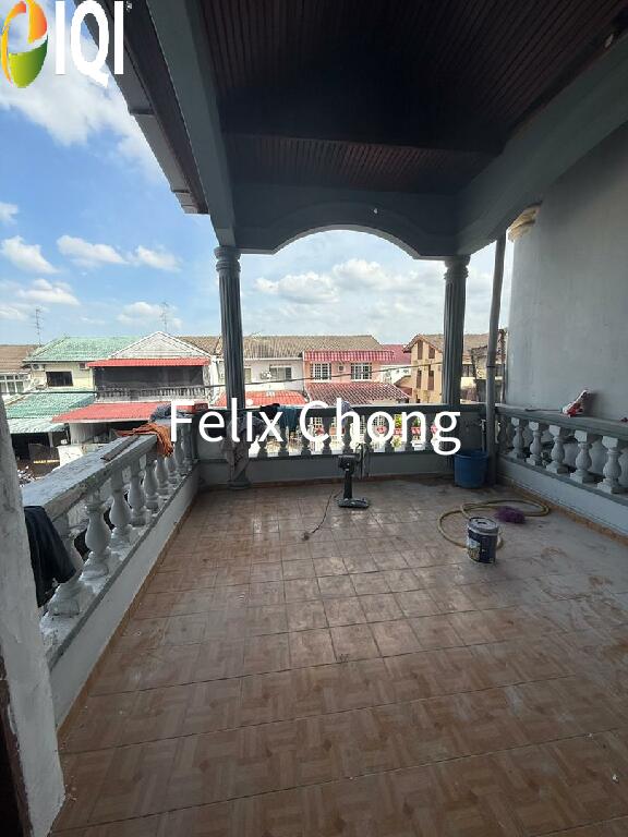 Taman Ungku Tun Aminah 2 Sty Terrace,Jalan Nakhoda,Skudai,Renovated image