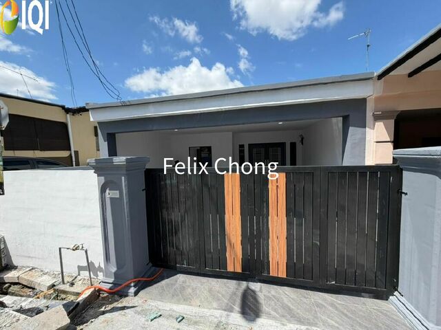 Taman Mas 1 Sty Terrace Endlot,Jalan Sabar,Kulai,Renovated,Bumi Lot