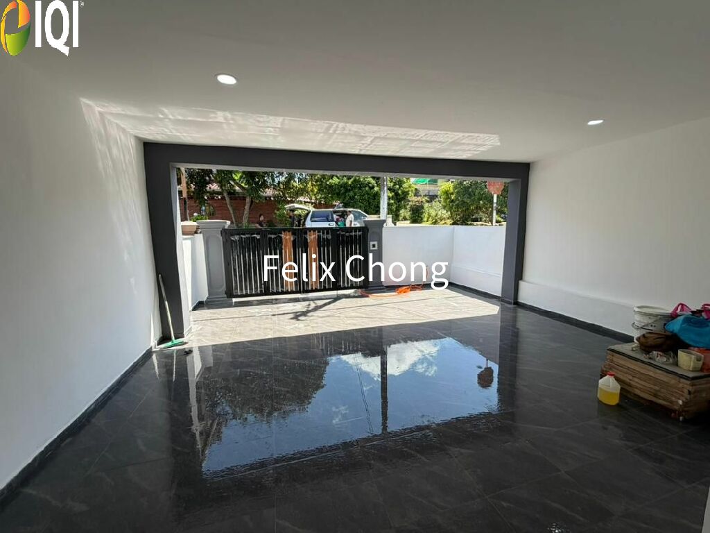 Taman Mas 1 Sty Terrace Endlot,Jalan Sabar,Kulai,Renovated,Bumi Lot image