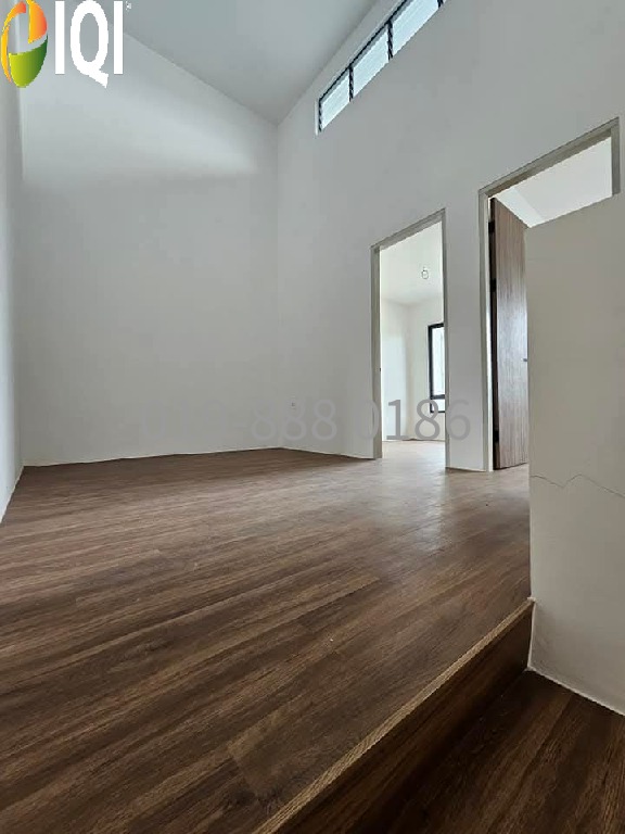 Boxhill 76 at 7th Mile  image