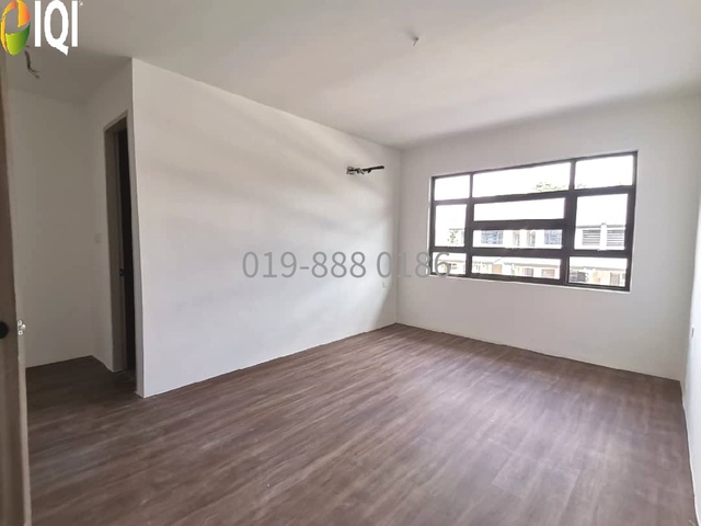 Boxhill 76 at 7th Mile  image