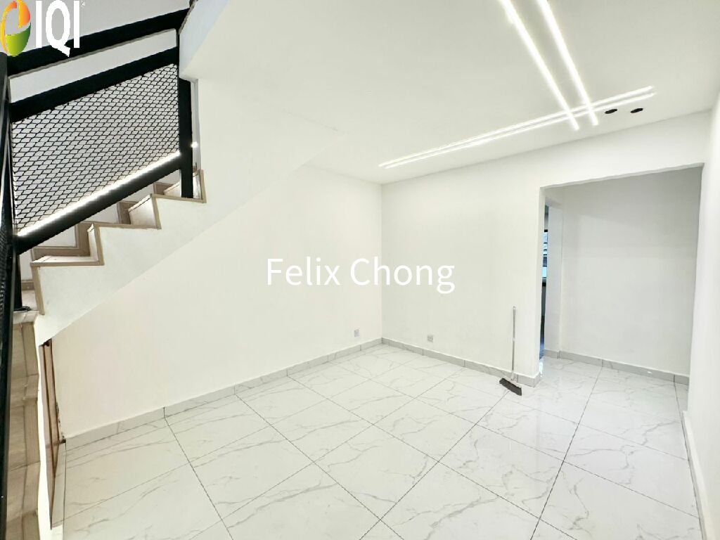 Taman Rinting 1 Sty Terrace,Jalan Tembusu,Masai,Bumi Lot,Renovated image