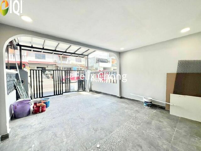 Taman Desa Cemerlang 2 Sty Low Cost,Jalan Lanjut,Ulu Tiram,Renovated image