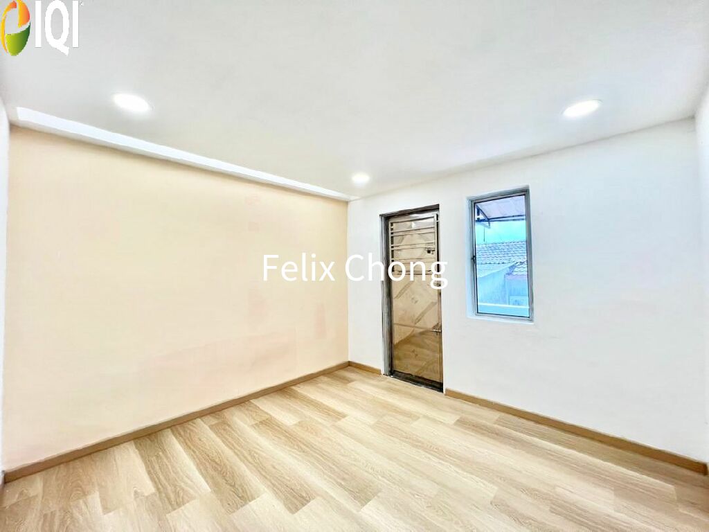 Taman Desa Cemerlang 2 Sty Low Cost,Jalan Lanjut,Ulu Tiram,Renovated image