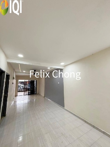 Taman Sri Pulai 1 Sty Low Cost,Jalan Pakis,Kangkar Pulai,Renovated image