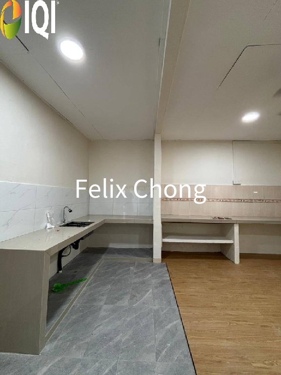 Taman Sri Pulai 1 Sty Low Cost,Jalan Pakis,Kangkar Pulai,Renovated image