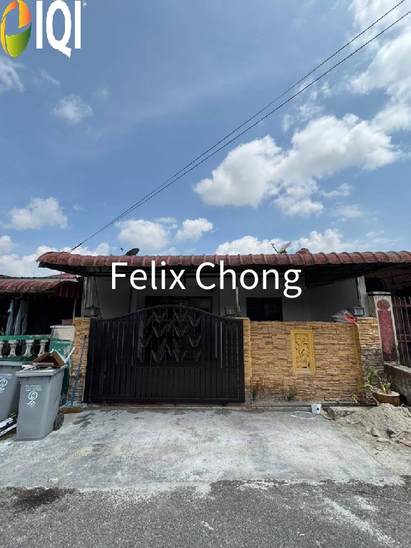 Taman Sri Pulai 1 Sty Low Cost,Jalan Pakis,Kangkar Pulai,Renovated image