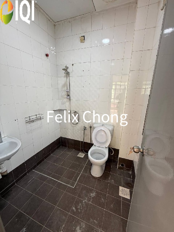 Bandar Seri Alam 2 Sty Endlot,Jalan Rimba,Masai,Renovated,Full Loan image