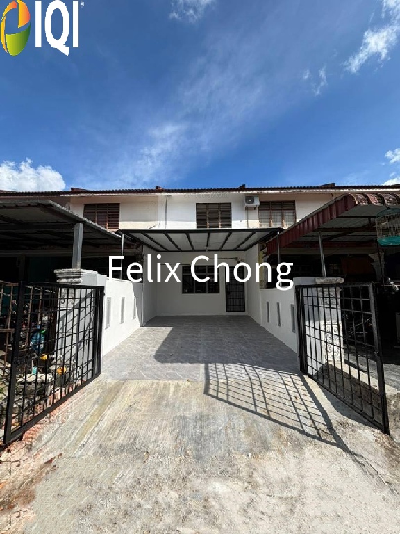 Bandar Putra Kulai 2 Sty Low Cost,Renovated,Jalan Cengal,Full Loan image