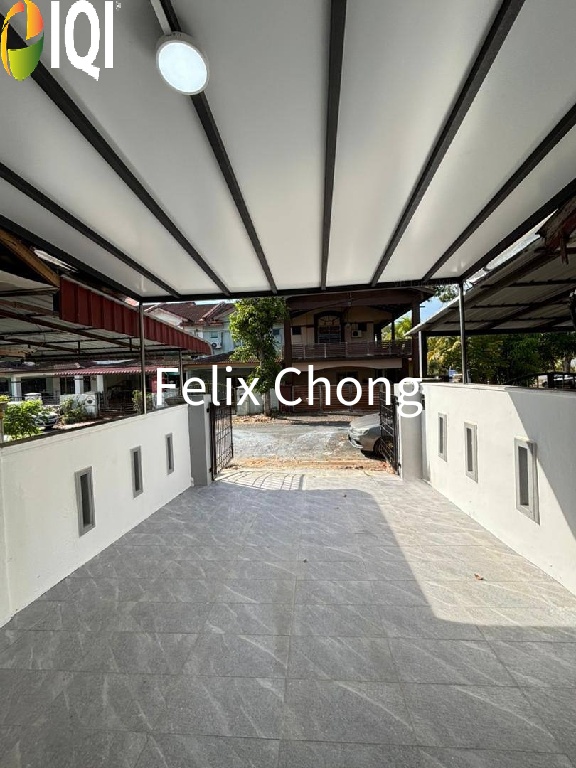 Bandar Putra Kulai 2 Sty Low Cost,Renovated,Jalan Cengal,Full Loan image