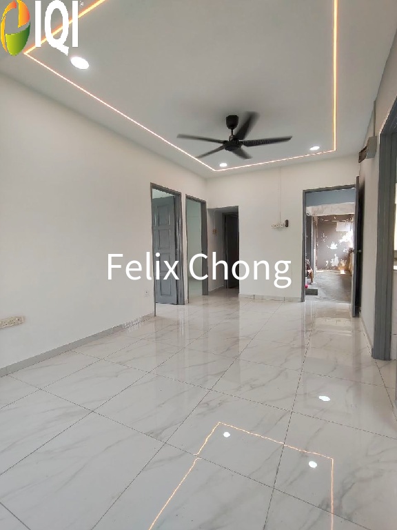 Taman Rinting Low Cost Flat,Jalan Balau,Masai,Renovated,High Floor image