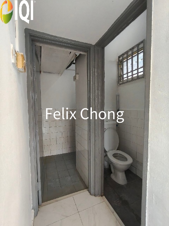 Taman Rinting Low Cost Flat,Jalan Balau,Masai,Renovated,High Floor image