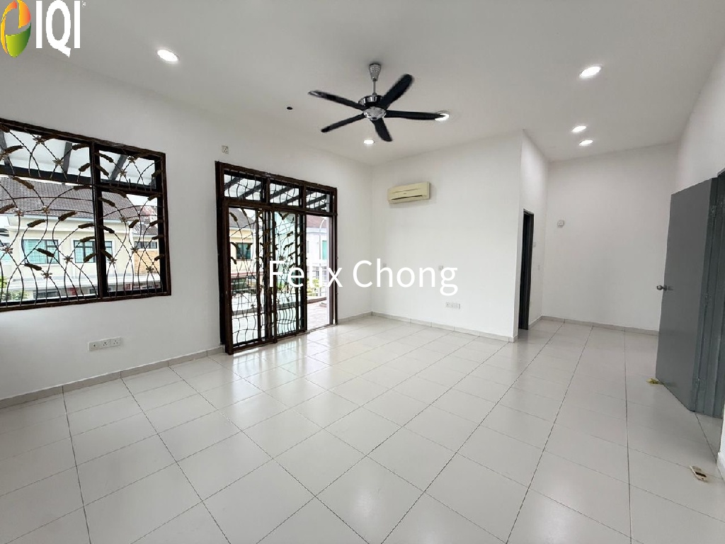 Taman Mutiara Mas Double Storey Cluster,Renovated,Skudai,Bumi Lot image