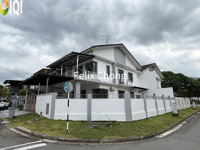 Taman Mutiara Mas Double Storey Cluster,Renovated,Skudai,Bumi Lot image