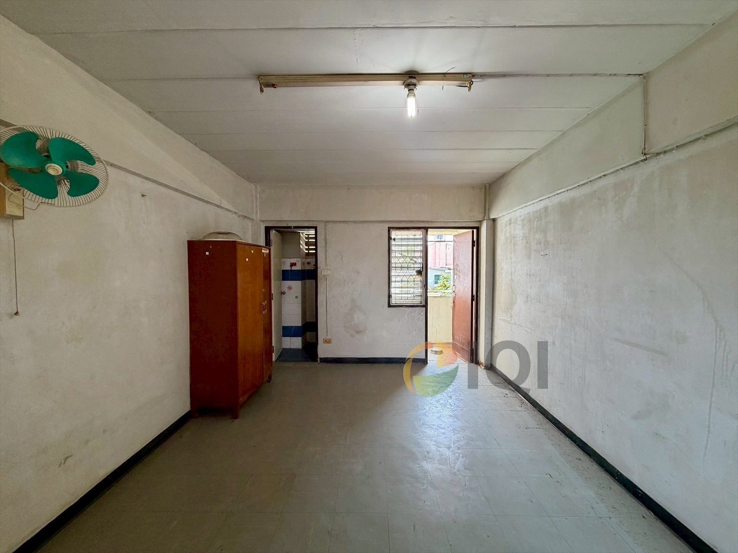 - For Sale: 4-story apartment building in Ladprao Soi 83, prime location near BTS Skytrain & Big C. image