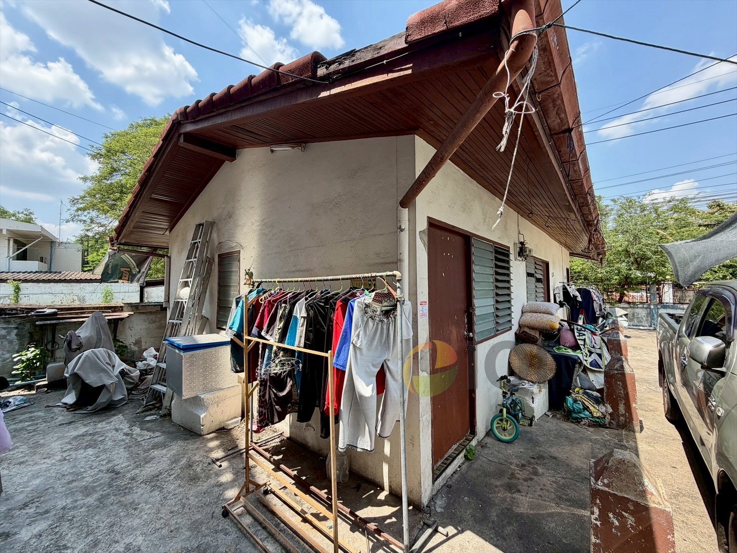 - For Sale: 4-story apartment building in Ladprao Soi 83, prime location near BTS Skytrain & Big C. image