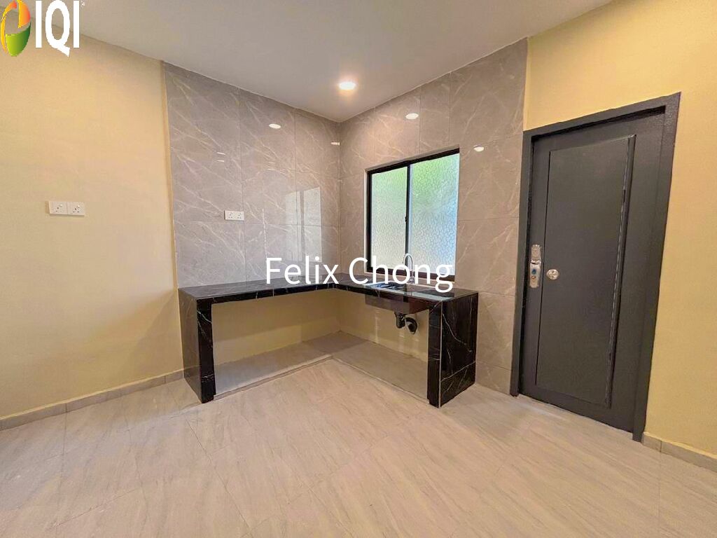 Taman Muhibbah 2 Sty Terrace,Jalan Jambu,Kulai,Renovated,Senai,Extend image