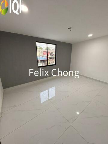 Permas Jaya Double Storey Low Cost,Renovated,Extend,Johor Bahru