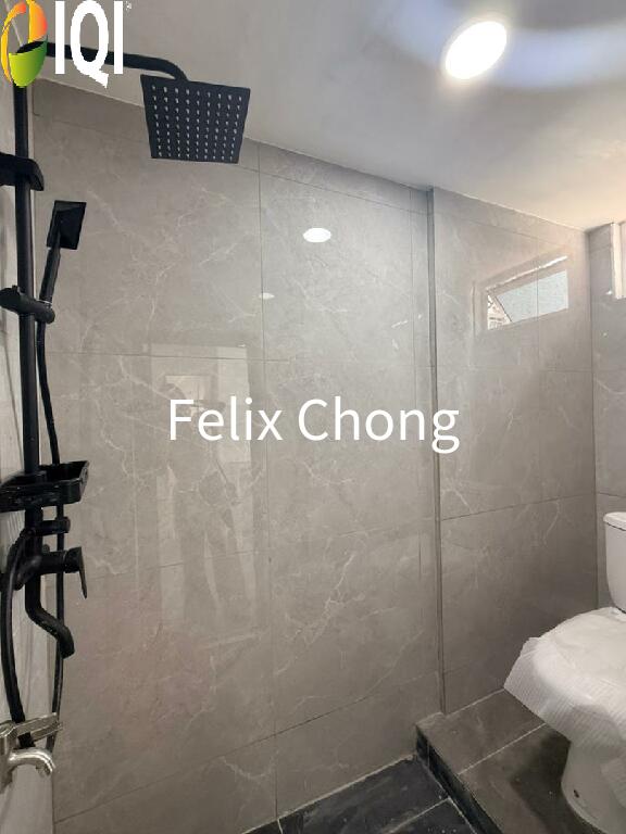 Larkin Low Cost Flat,Johor Bahru,Ground Floor,Renovated,Jb Town,Full Loan image