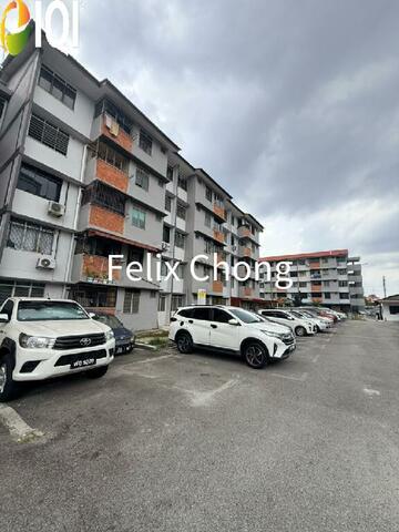 Larkin Low Cost Flat,Johor Bahru,Ground Floor,Renovated,Jb Town,Full Loan image
