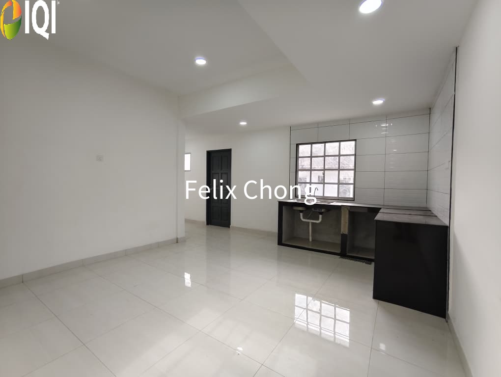 Taman Puteri Wangsa 1 Sty Endlot,Jalan Lading,Ulu Tiram,Renovated image