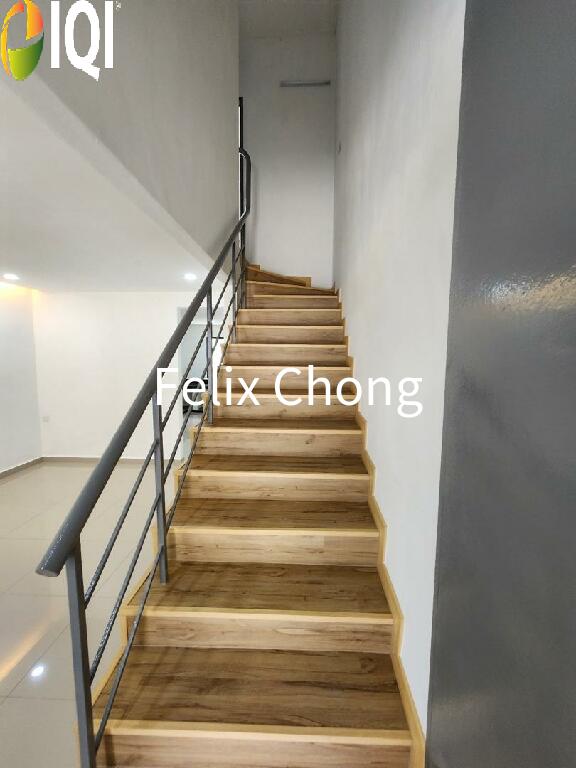 Taman Johor Jaya 2 Sty Low Cost,Jalan Seroja,Johor Bahru,Renovated image