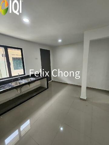 Taman Johor Jaya 2 Sty Low Cost,Jalan Seroja,Johor Bahru,Renovated image