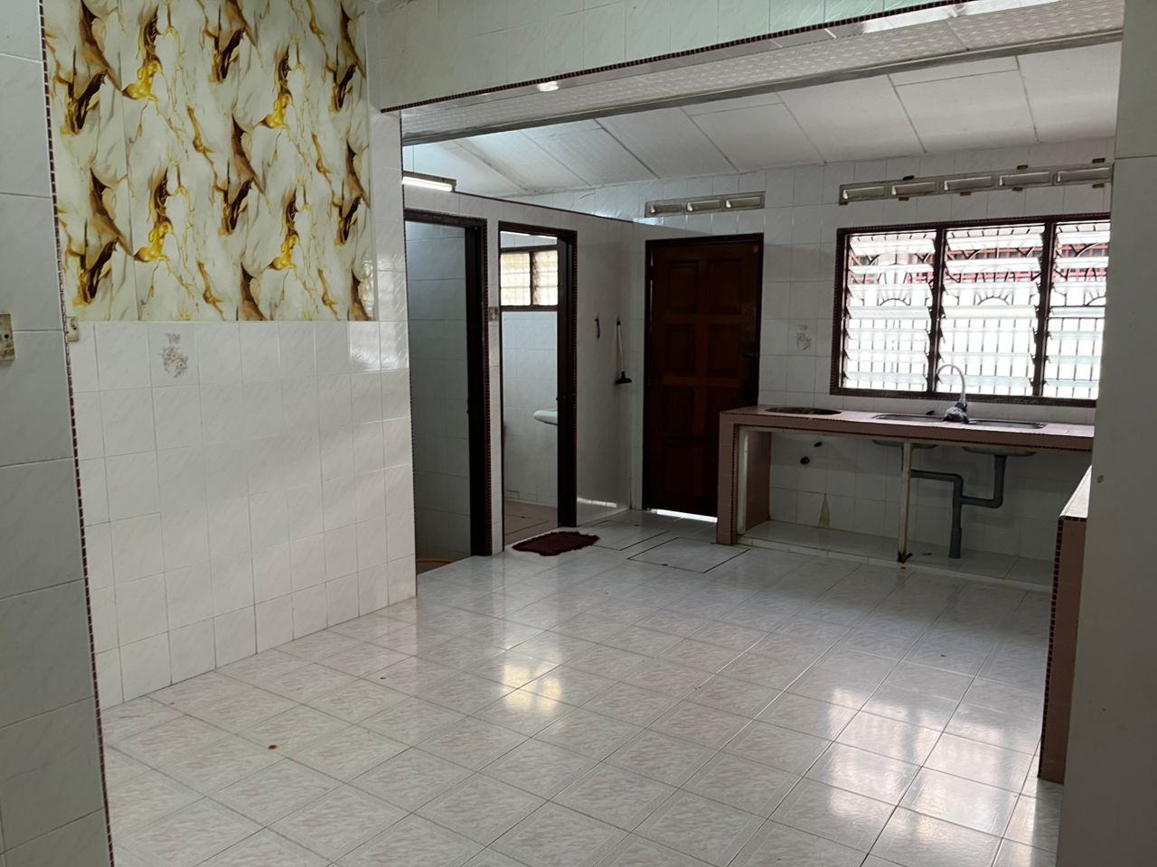 Taman Jaya Utama image