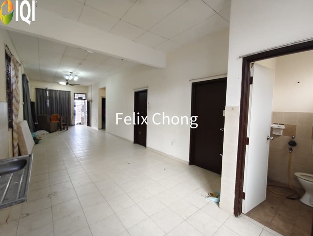 Bandar Putra Kulai Single Storey Corner Lot,Jalan Terkukur,Kulai,Senai image