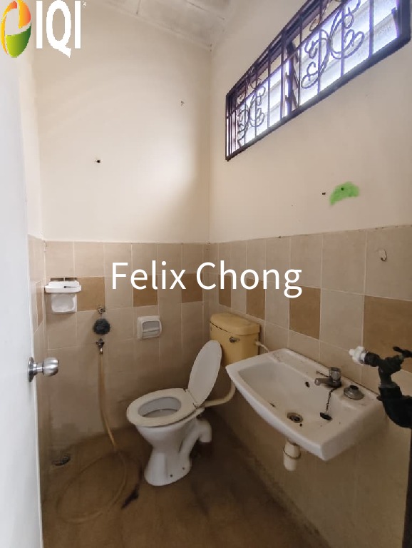 Bandar Putra Kulai Single Storey Corner Lot,Jalan Terkukur,Kulai,Senai image