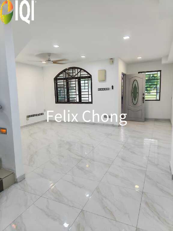 Taman Nusantara 2 Sty Medium,Unblock View,Gelang Patah,Renovated,Extend image