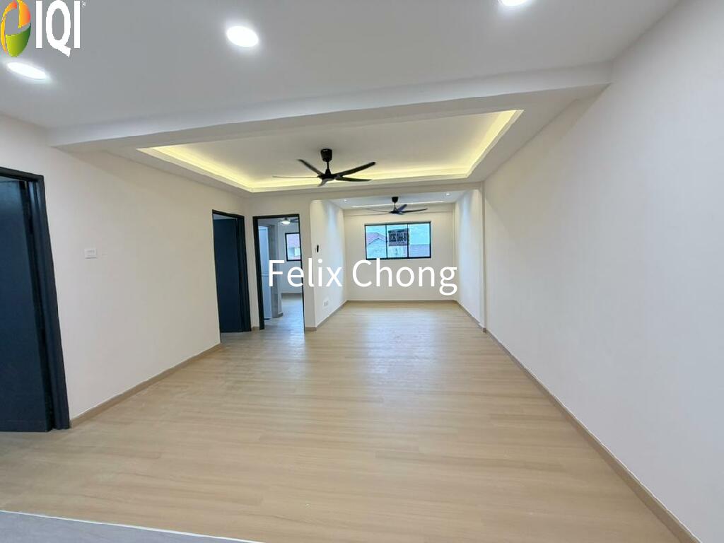 Pangsapuri Sri Delima Flat,Seri Alam,Pasir Gudang,Renovated,Level 3 image