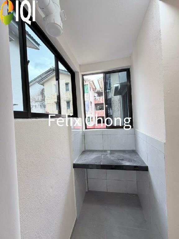 Pangsapuri Sri Delima Flat,Seri Alam,Pasir Gudang,Renovated,Level 3 image