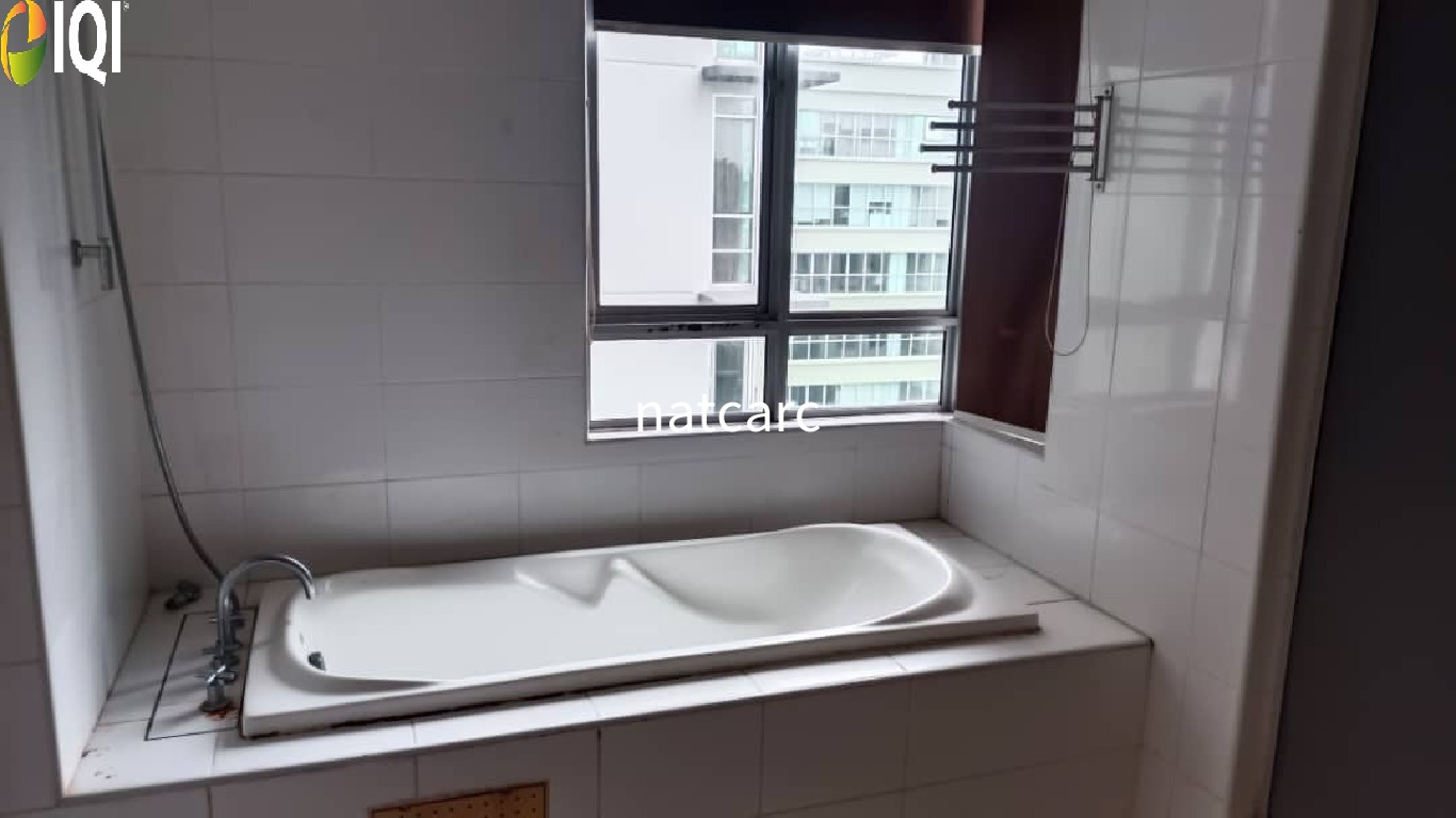 Solaris Dutamas image