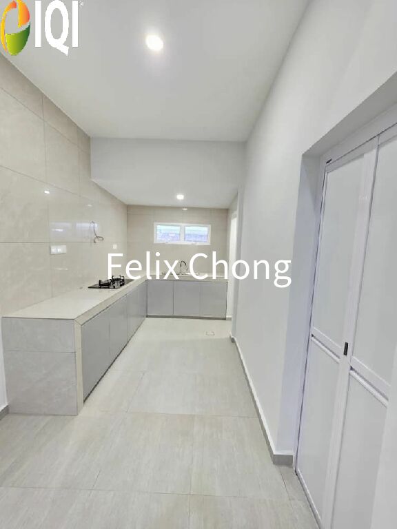 Taman Perling 1 Sty Terrace,Jalan Camar,Tampoi,Skudai,Renovated,Extend image