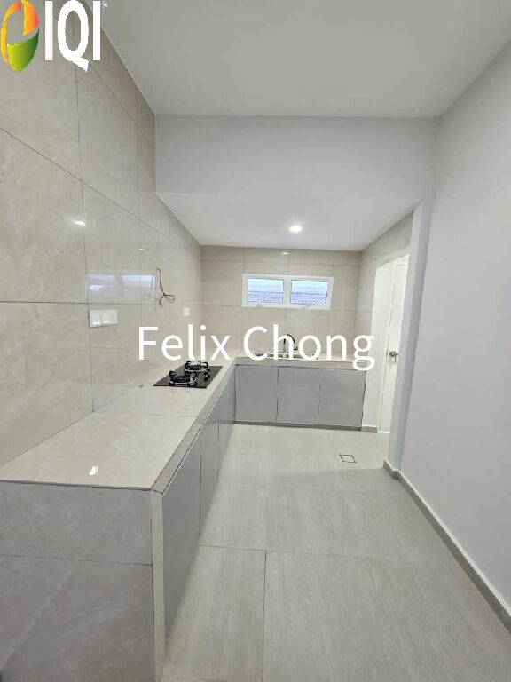 Taman Perling 1 Sty Terrace,Jalan Camar,Tampoi,Skudai,Renovated,Extend image