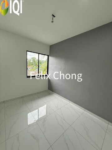 Taman Mount Austin 2 Sty Low Cost Corner,Mutiara Emas,Johor Bahru,Renovated image