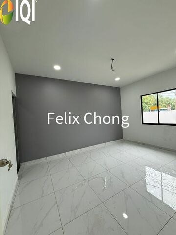 Taman Mount Austin 2 Sty Low Cost Corner,Mutiara Emas,Johor Bahru,Renovated image