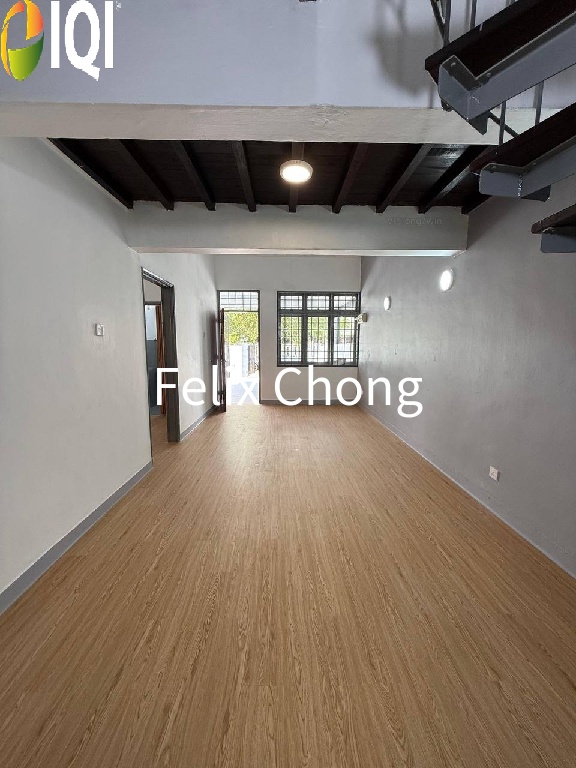 Taman Molek 1.5 Sty Terrace,Gng,Johor Bahru,Unblock View,Renovated image