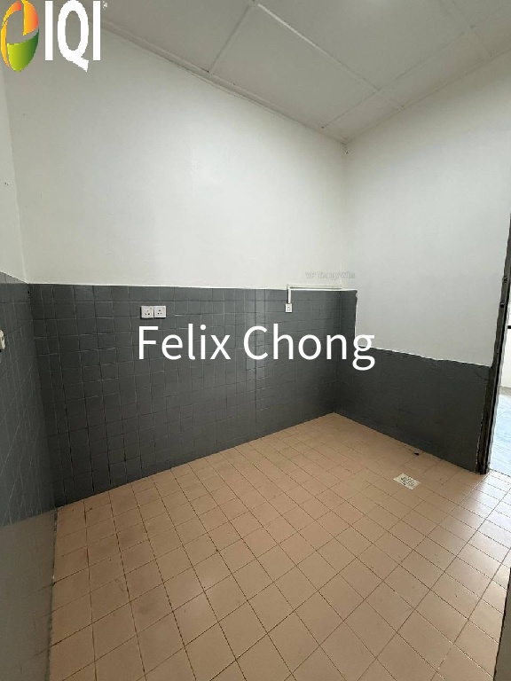 Taman Molek 1.5 Sty Terrace,Gng,Johor Bahru,Unblock View,Renovated image